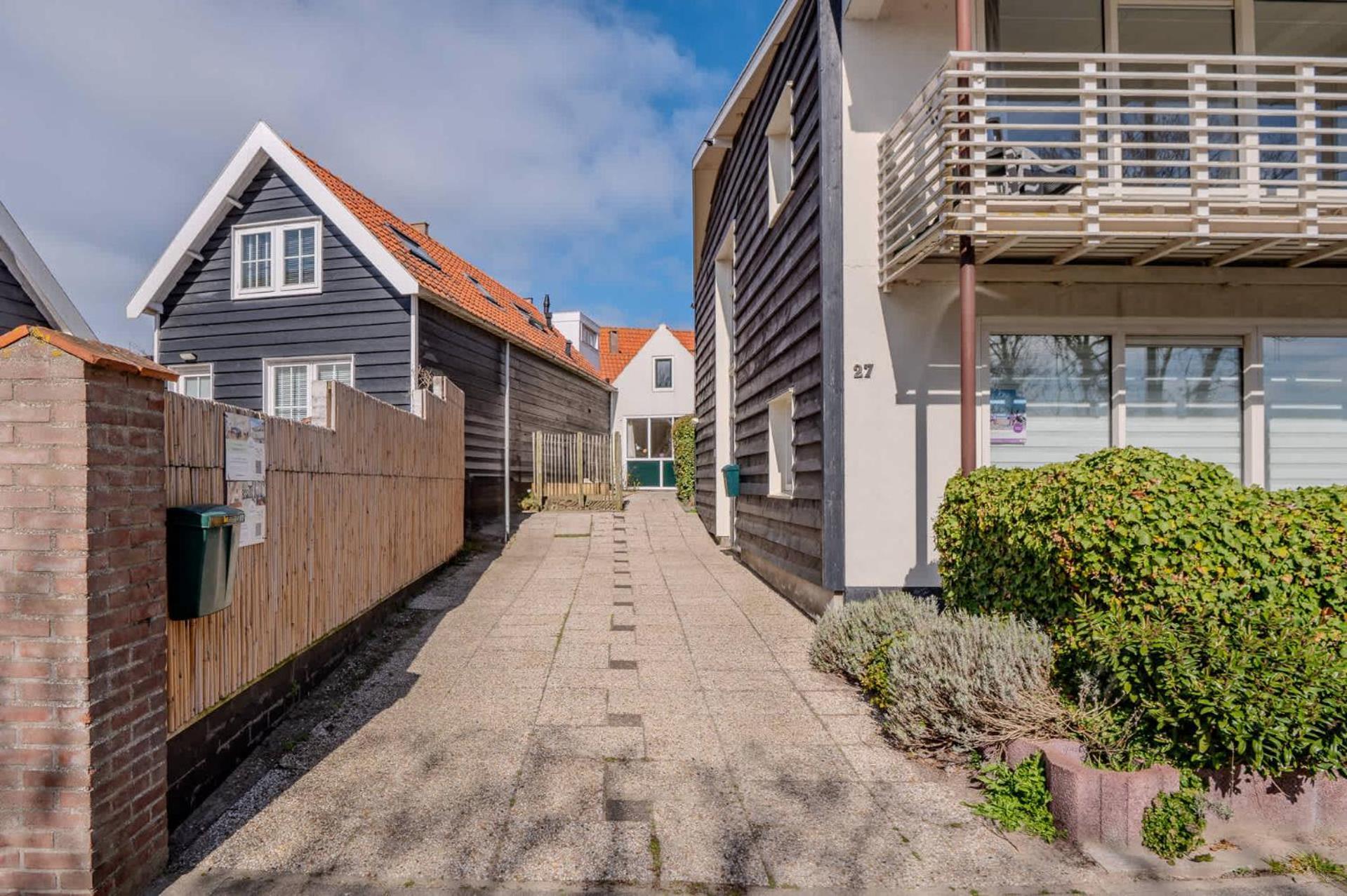 Vakantiehuisje op 50 meter van het strand in het centrum van Domburg - Beatrixstraat 27-A Buitenkant foto